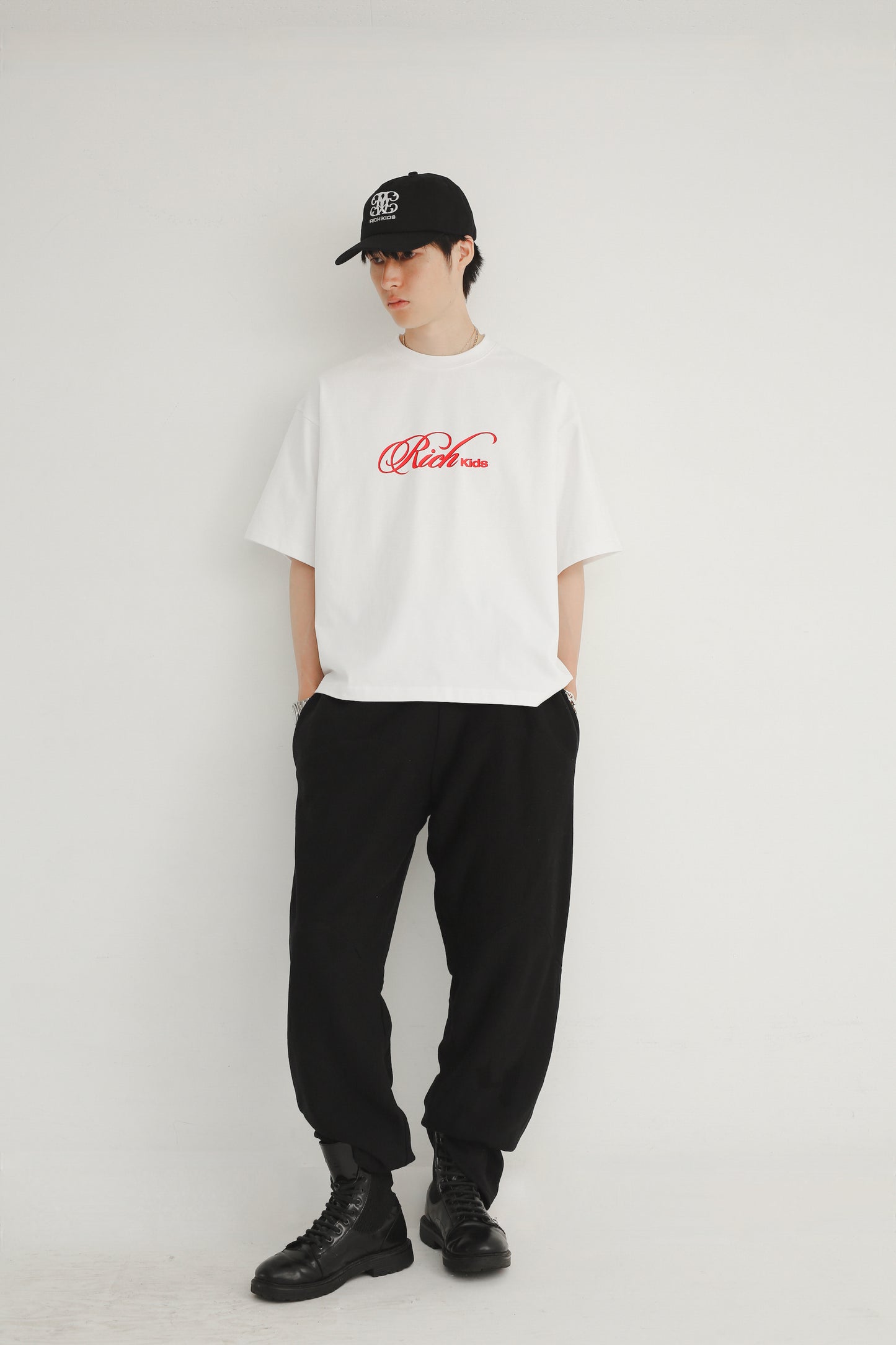 BOXY COMFORT LOGO TEE