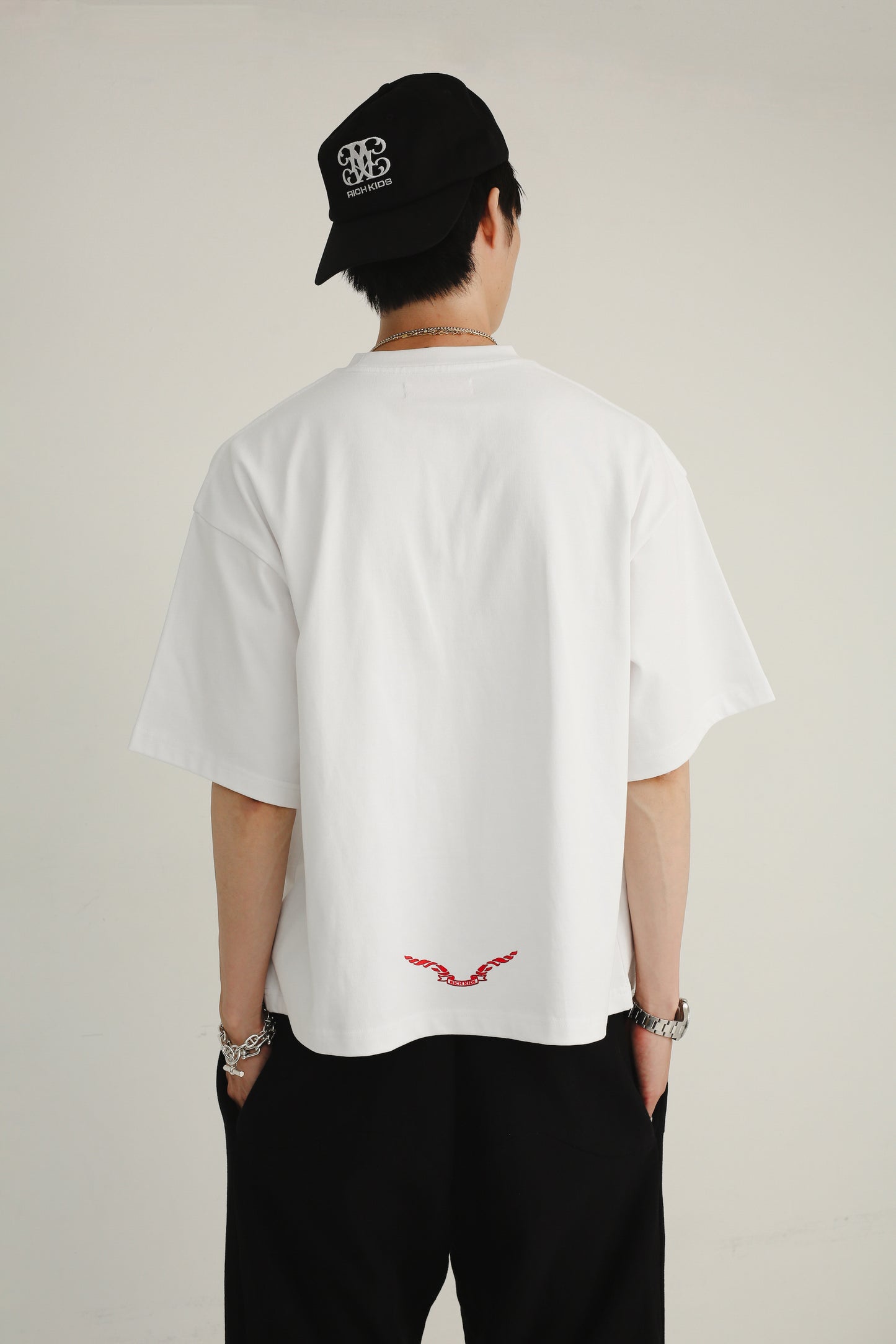 BOXY COMFORT LOGO TEE