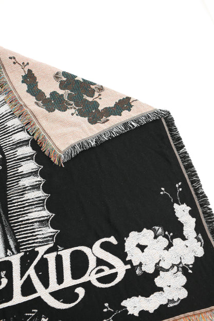 MARIA LOVES MONEY BLANKET